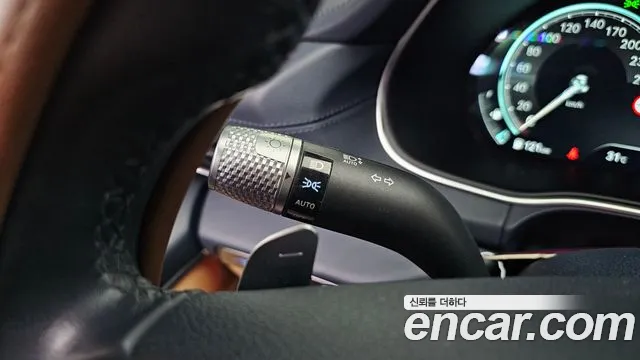 Genesis GV80 — Фото автомобиля 27
