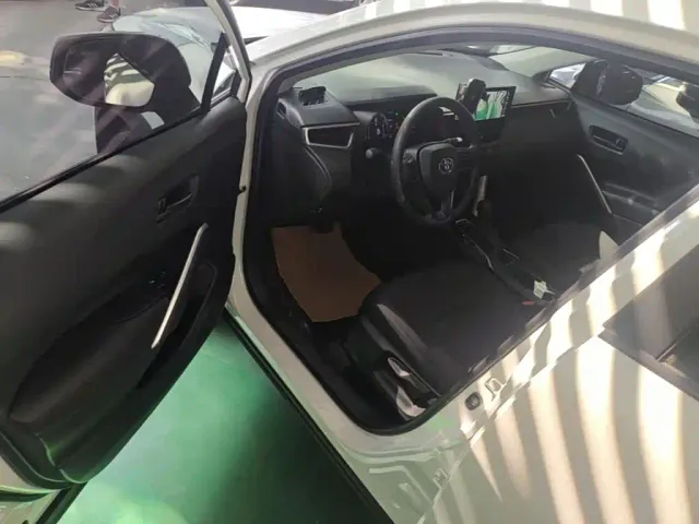 Toyota Corolla Cross — Фото автомобиля 15