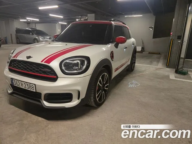 Фотография автомобиля — MINI Countryman