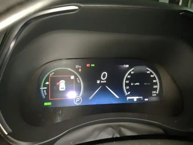 Toyota Highlander — Фото автомобиля 3