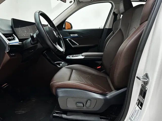 BMW X1 — Фото автомобиля 14