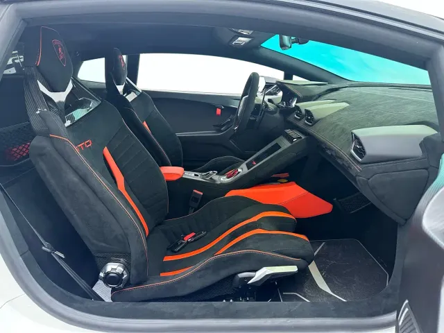 Lamborghini Huracan — Фото автомобиля 14