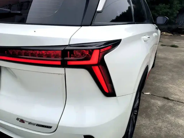 Changan CS75 Plus — Фото автомобиля 7