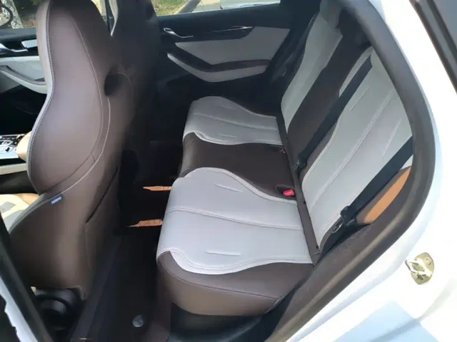 BYD Qin PLUS — Фото автомобиля 16