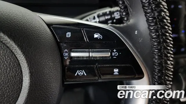 Hyundai Staria Staria 2WD Школьный автобус — Фото автомобиля 15