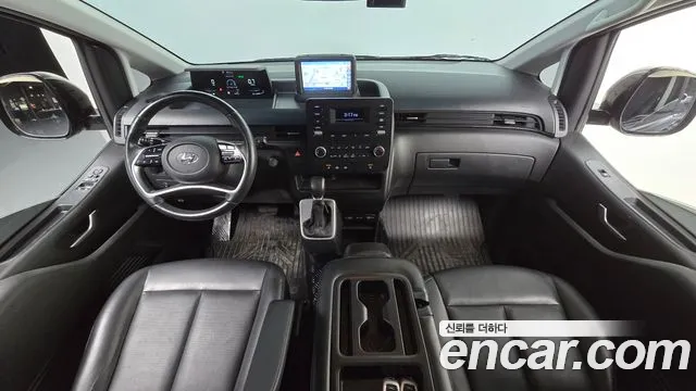 Hyundai Staria — Фото автомобиля 10