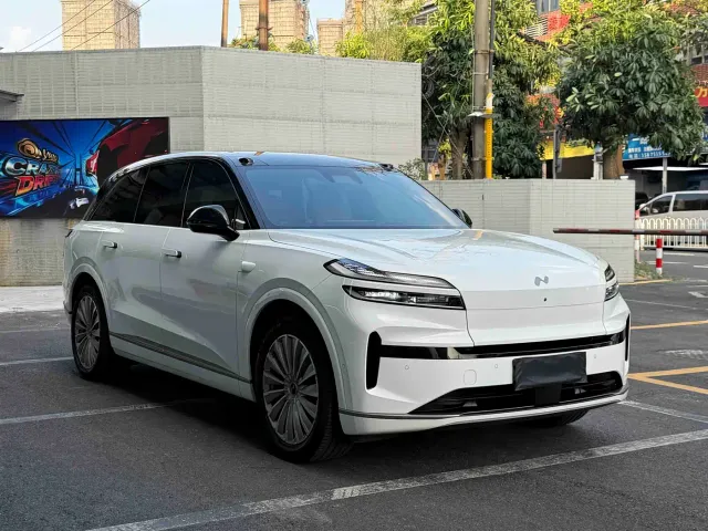 Onvo L90 — Фото автомобиля 4