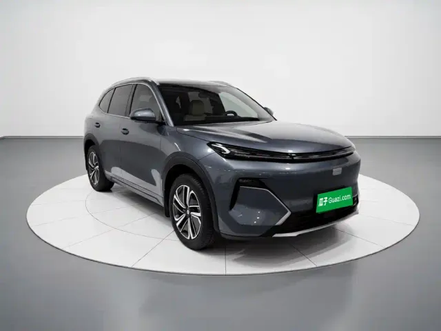 Geely Galaxy Starship 7 EM-i — Фото автомобиля 3