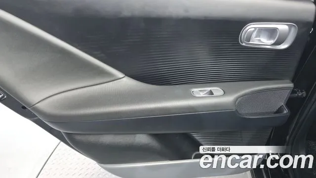 Hyundai Ioniq 6 — Фото автомобиля 14