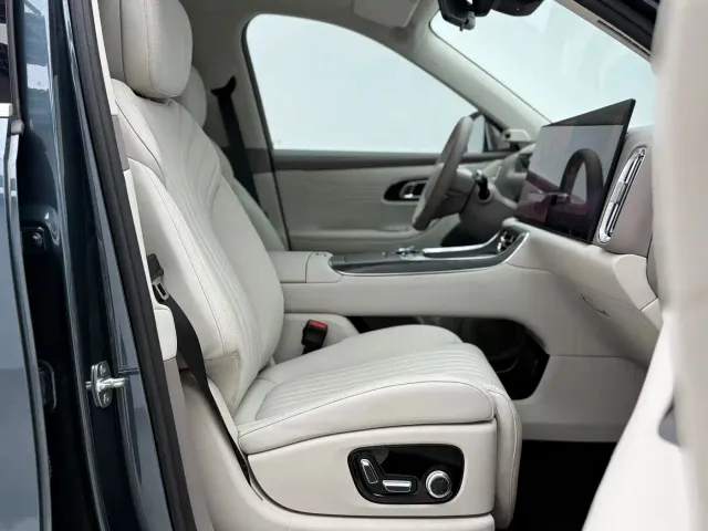 Geely Galaxy M9 — Фото автомобиля 22