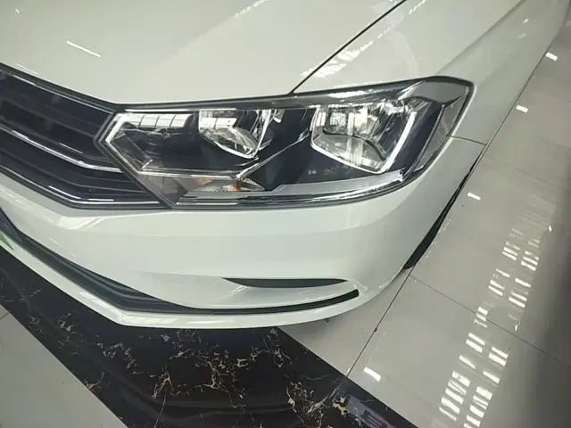 Volkswagen Bora — Фото автомобиля 23