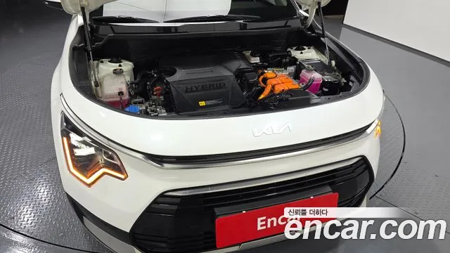 Kia Niro The All New Niro Signature — Фото автомобиля 6