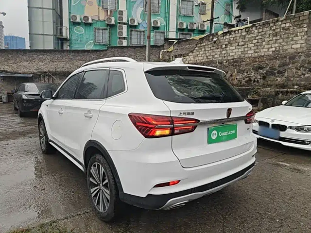 Roewe RX5 — Фото автомобиля 22
