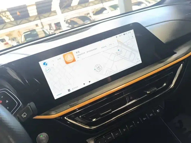 Changan Oushang X5 — Фото автомобиля 12