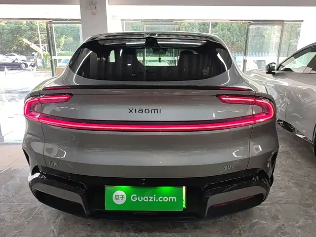 Xiaomi YU7 — Фото автомобиля 5