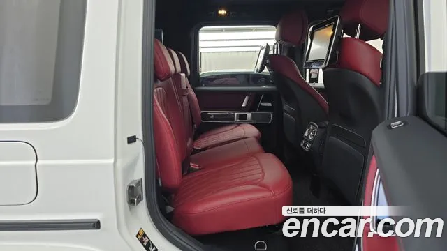 Mercedes-Benz G-Class — Фото автомобиля 11