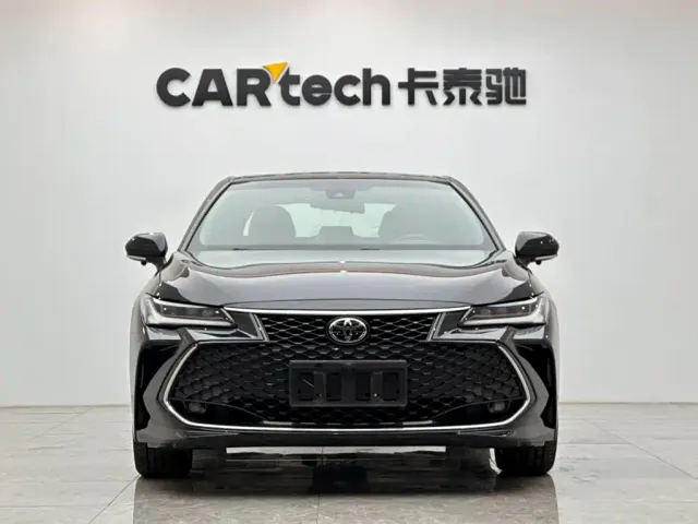 Toyota Avalon — Фото автомобиля 7