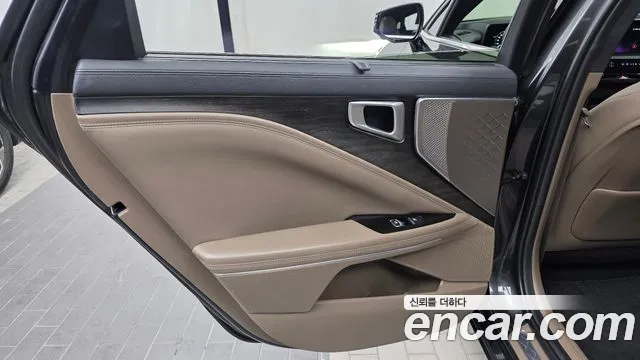 Kia K8 Hybrid — Фото автомобиля 14
