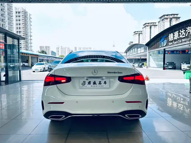 Mercedes-Benz A-Class — Фото автомобиля 8