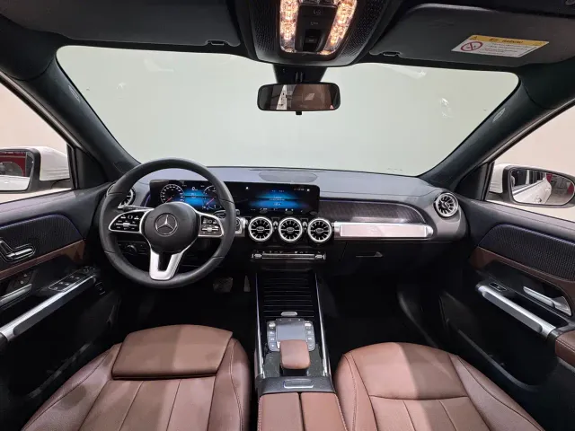 Mercedes-Benz GLB-Class — Фото автомобиля 25