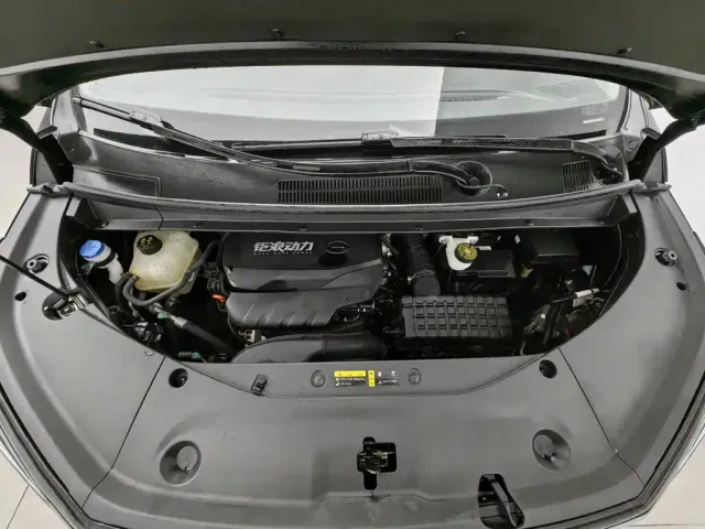 GAC Trumpchi M8 — Фото автомобиля 6