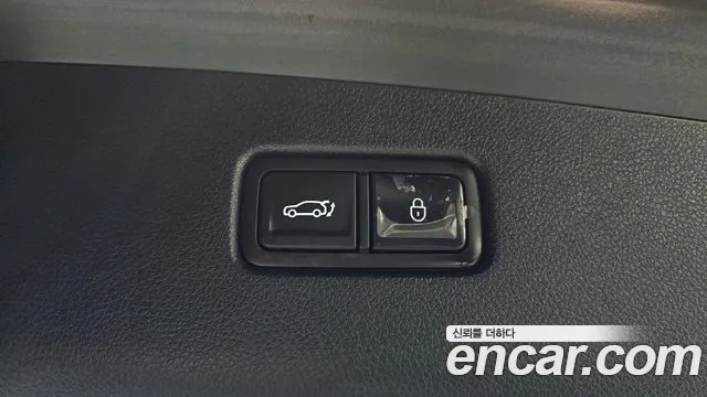 Genesis GV70 2.5T Бензин AWD — Фото автомобиля 17