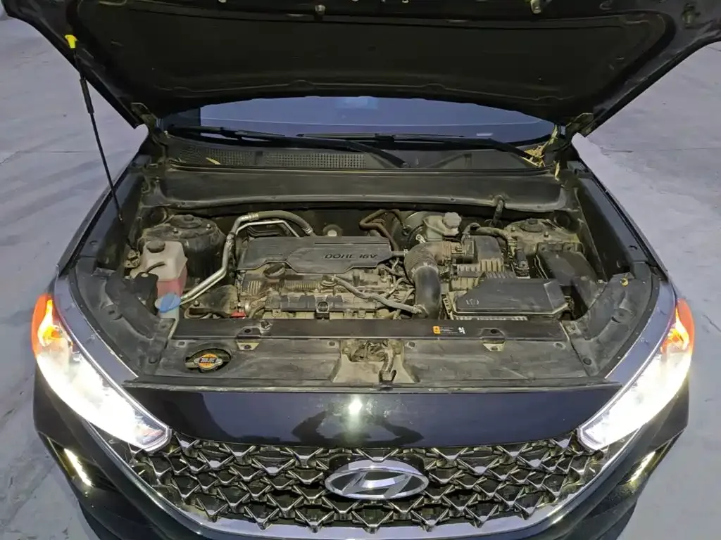 Hyundai Beijing Hyundai ix35 2021 2.0L Automatic 2WD GLS Leading Edition — Фото автомобиля 15