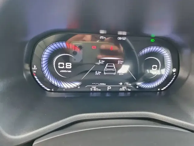 Geely Emgrand — Фото автомобиля 11