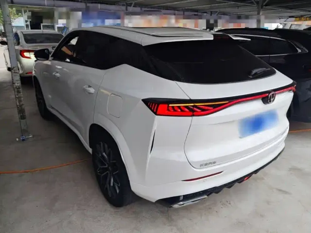 Changan UNI-Z — Фото автомобиля 4