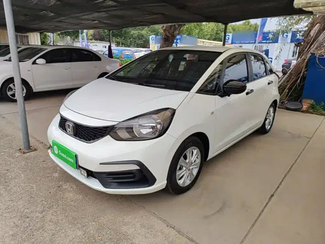 Фотография автомобиля — Honda Fit