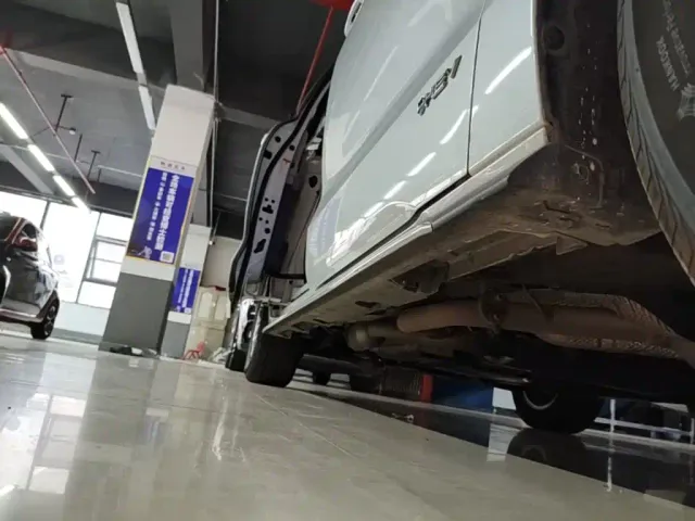 Toyota Granvia — Фото автомобиля 20
