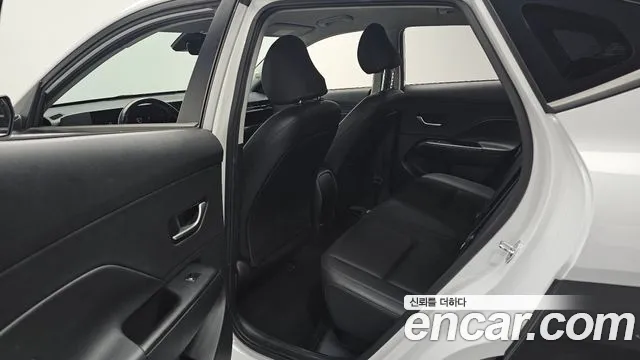 Hyundai Kona SX2 — Фото автомобиля 17