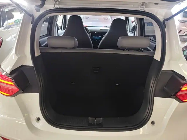Leapmotor T03 — Фото автомобиля 14