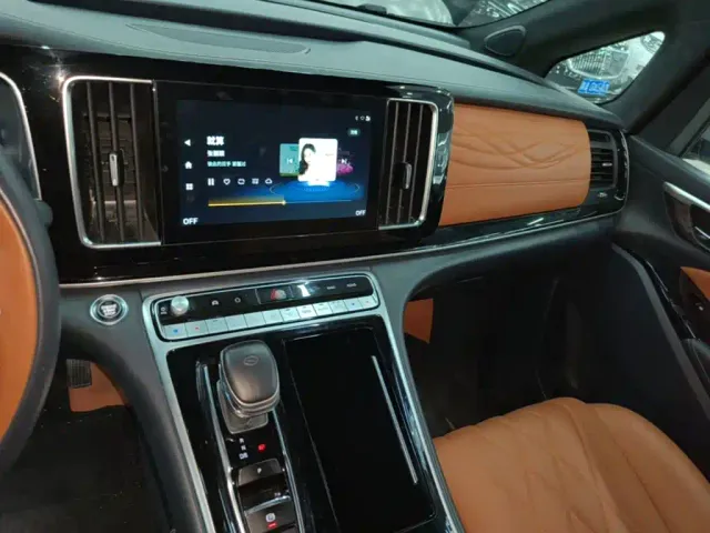GAC Trumpchi M8 — Фото автомобиля 12