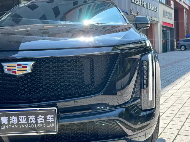 Cadillac XT5 — Фото автомобиля 4