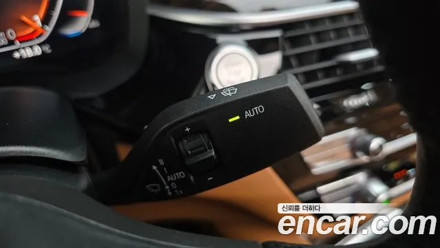 BMW 5 Series G30 — Фото автомобиля 28