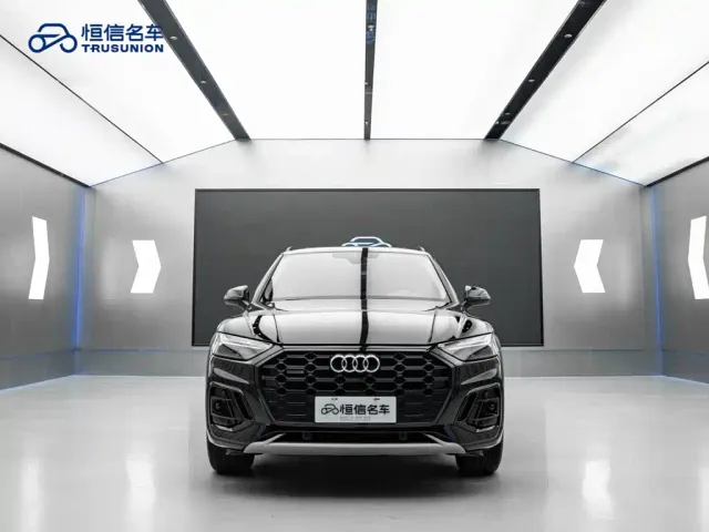Audi Q5L — Фото автомобиля 2