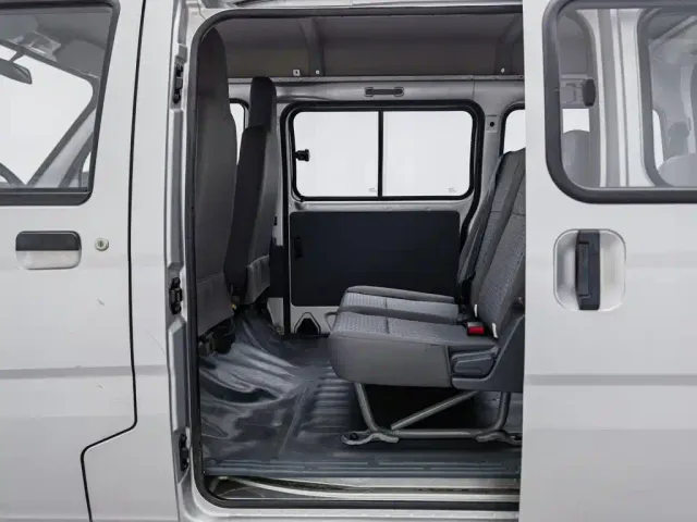 Wuling Motors Wuling Zhiguang 2020 1.2L Utility China VI LSI — Фото автомобиля 15