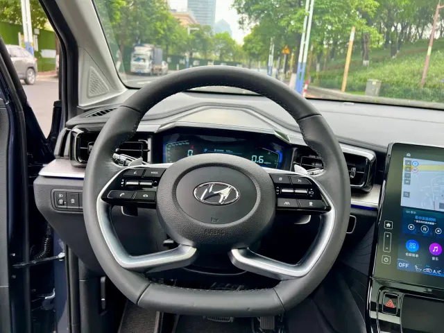 Hyundai Custo — Фото автомобиля 15