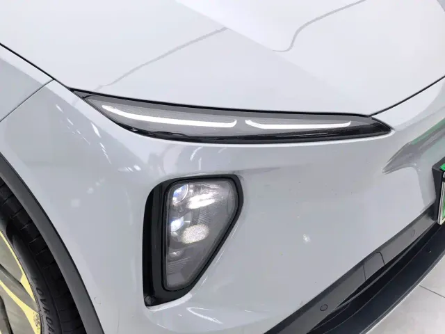 Nio ES6 — Фото автомобиля 3
