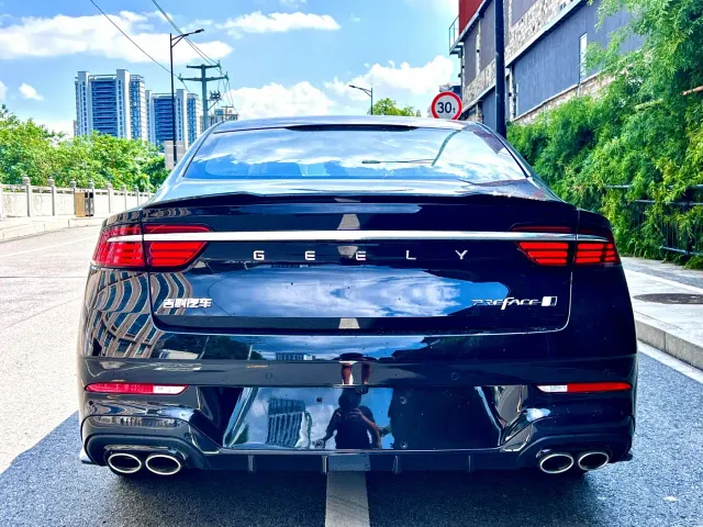 Geely Xingrui — Фото автомобиля 8