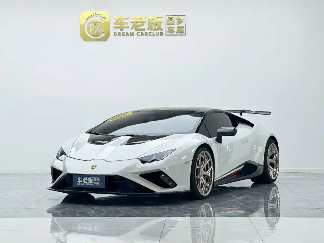 Фотография автомобиля — Lamborghini Huracan
