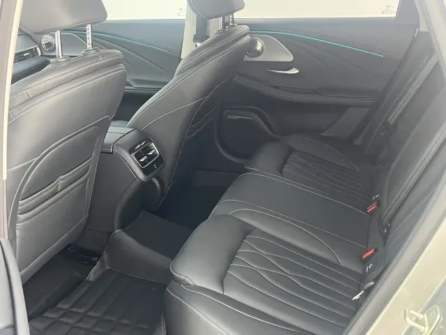 Chery Arrizo 8 — Фото автомобиля 6