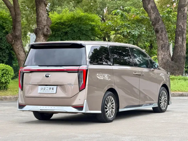 GAC Trumpchi M8 — Фото автомобиля 5