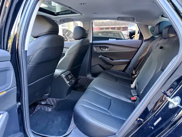 Honda Accord — Фото автомобиля 7