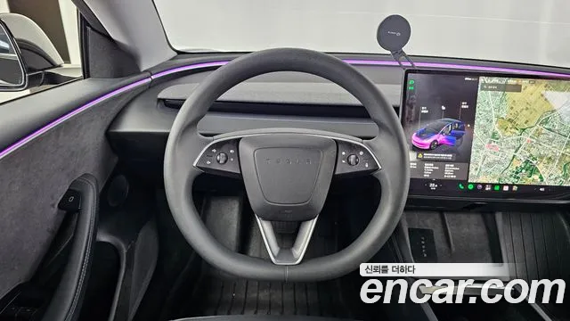 Tesla Model 3 — Фото автомобиля 19