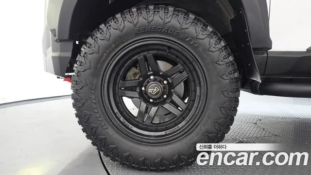 KG_Mobility_Ssangyong Rexton Новый Rexton Sport Дизель 2.2 4WD — Фото автомобиля 5