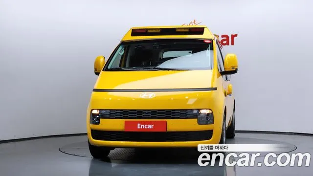 Hyundai Staria Новый Staria L3.5 Школьный автобус — Фото автомобиля 3