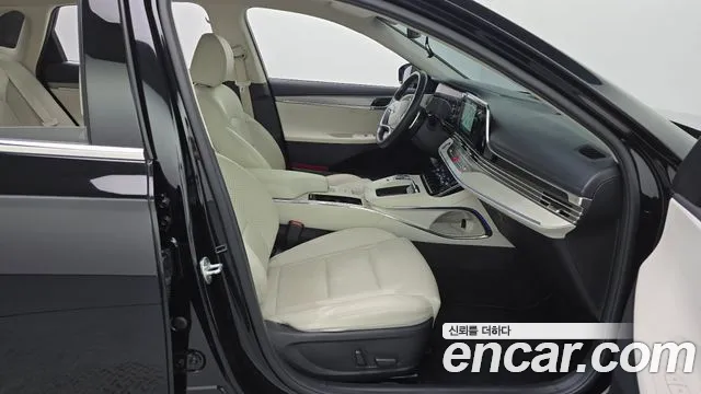Hyundai Grandeur Новый Grandeur IG — Фото автомобиля 24