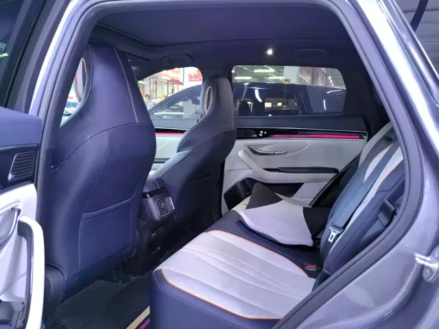 BYD Song PLUS — Фото автомобиля 9